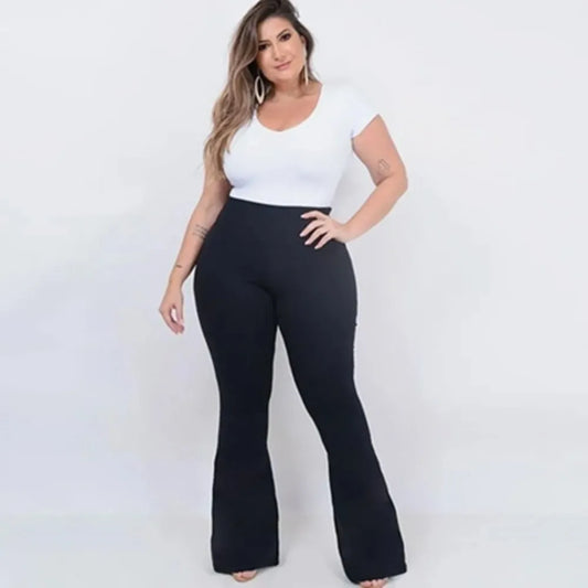 Calça Flare Malha Bandagem Plus Size